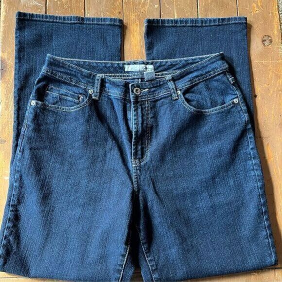 Chico’s Platinum Dark Wash 5 Pocket Jeans - Picture 7 of 7